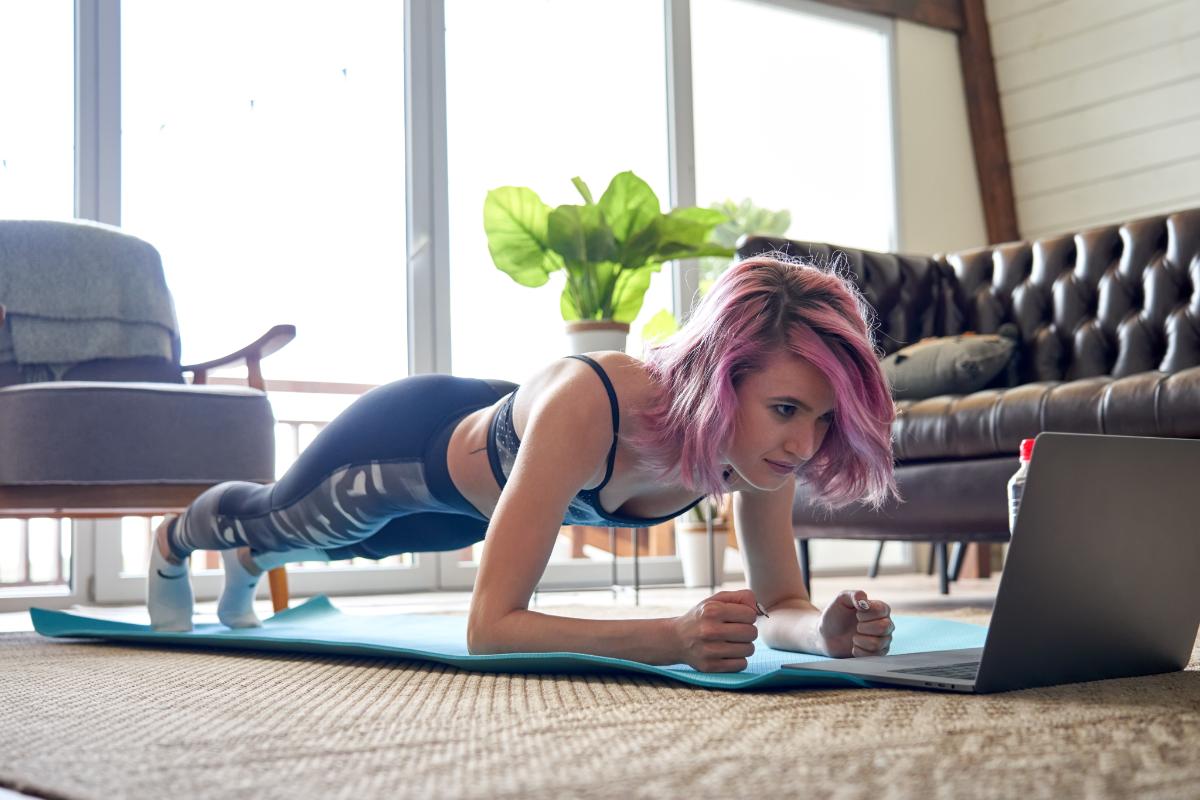 teen planks to boost self-esteem