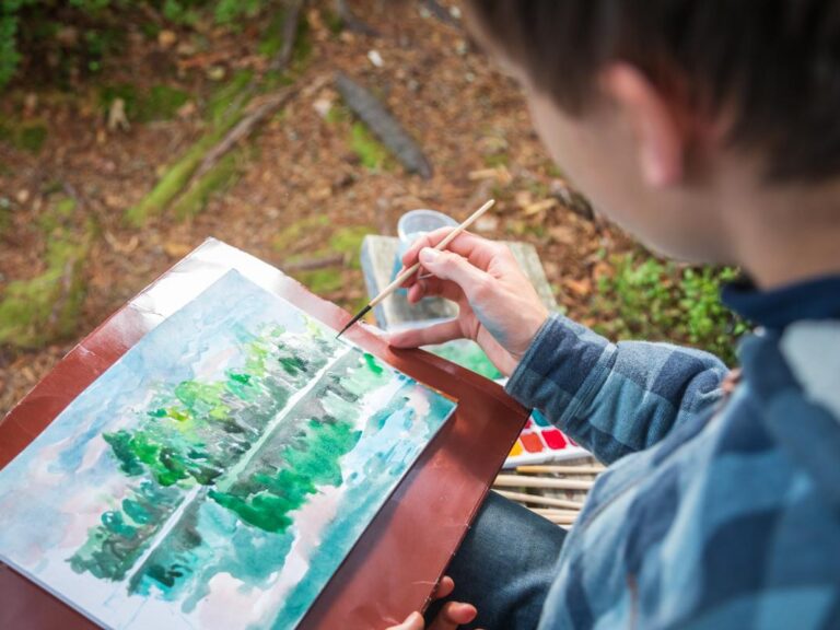 teen tries out hobbies for mental health