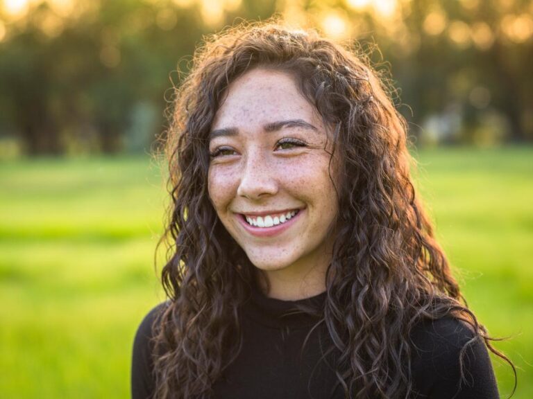 girl in the outdoors learning about ai and mental health