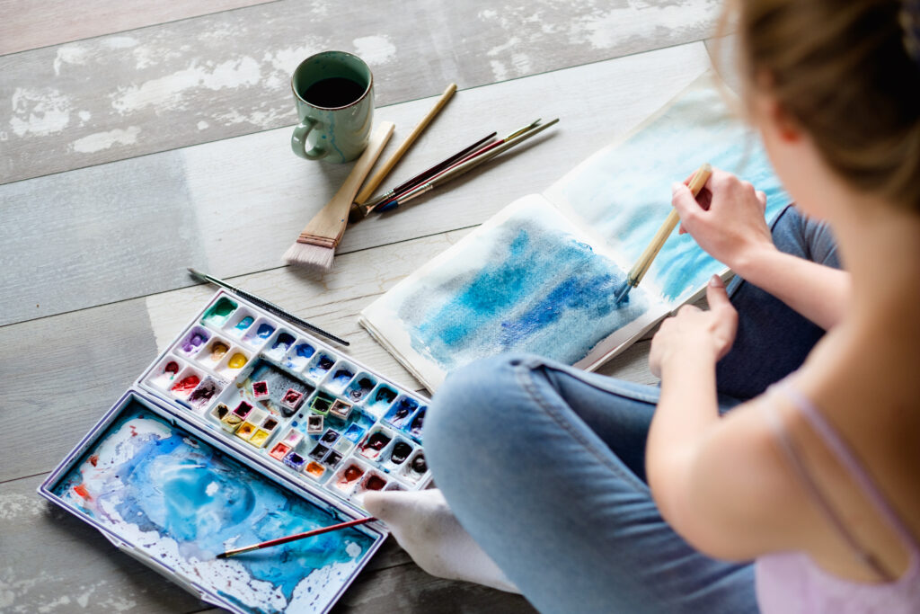 The Benefits Of Art Therapy For Teens And What To Expect