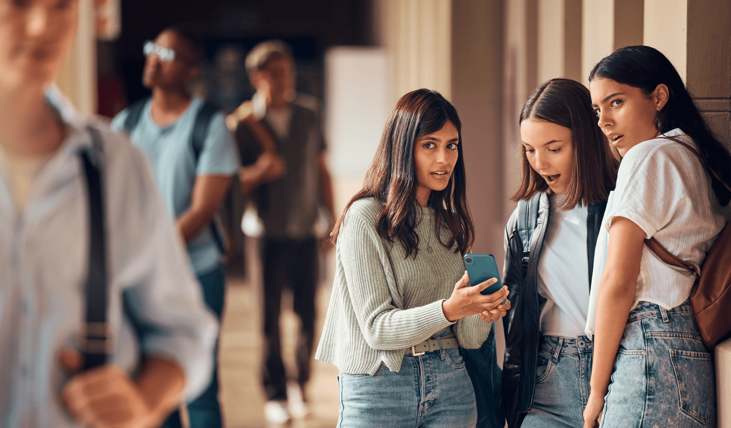 Signs of Bullying – How to Tell if Your Teen Is Being Bullied and How to Help