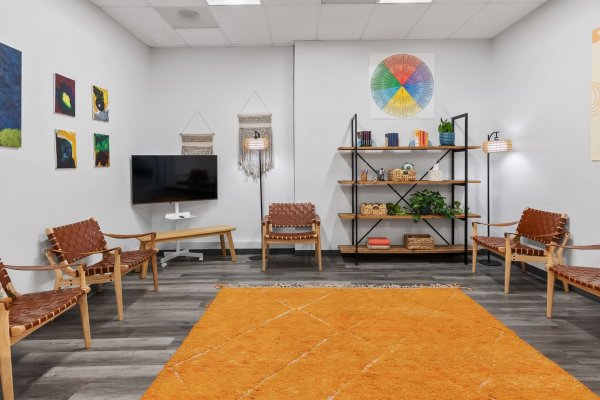 Agoura Hills Comprehensive Outpatient Care Near Calabasas 3